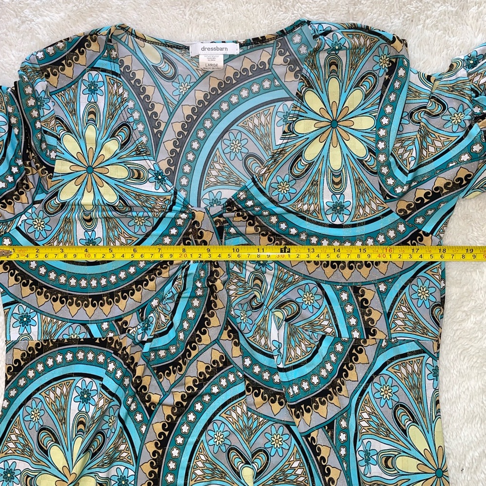 Dress Barn flower patterned glittery blouse - Picture 2 of 7